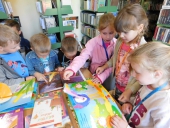 Mali Tropiciele i Święto Bibliotekarza i Bibliotek